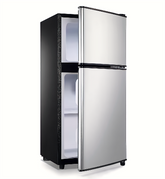 Mini-fridge with Freezer